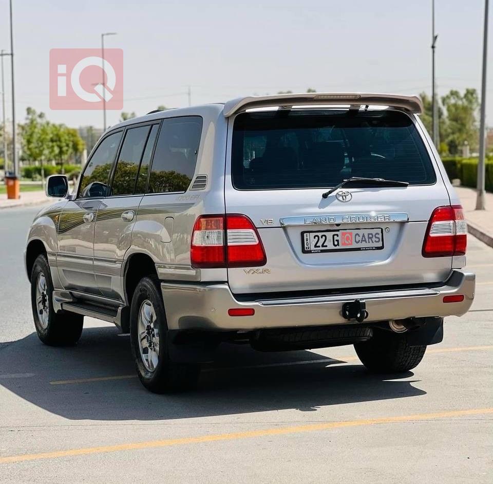 تويوتا لاندكروزر